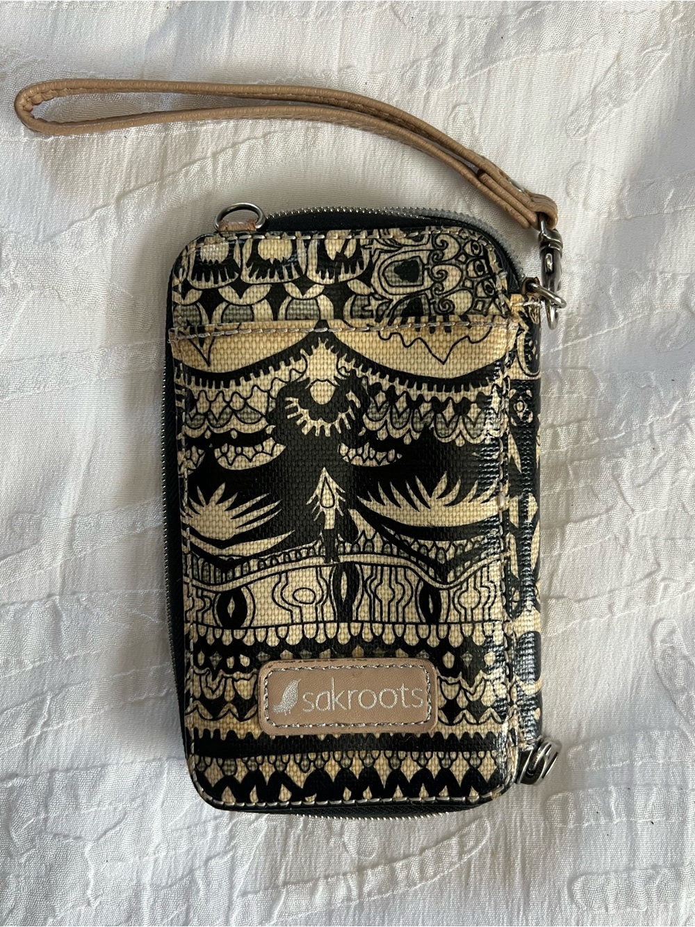 Sakroots Black & Beige Patterned Wristlet Phone Pouch